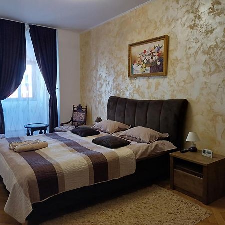 Republicii Apartment Brasov Bagian luar foto