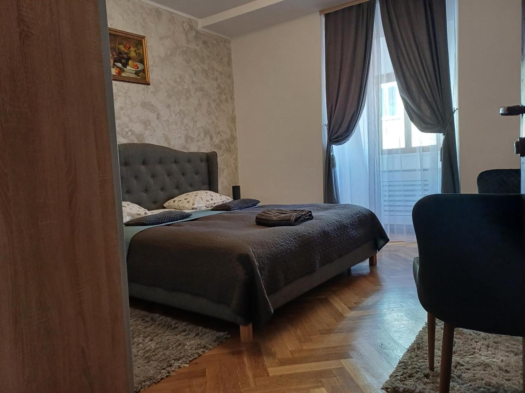 Republicii Apartment Brasov Bagian luar foto